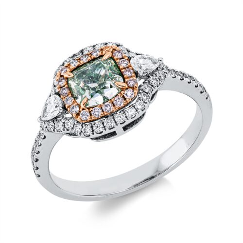 Ring Farbiger Diamant