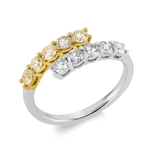 Ring Farbiger Diamant