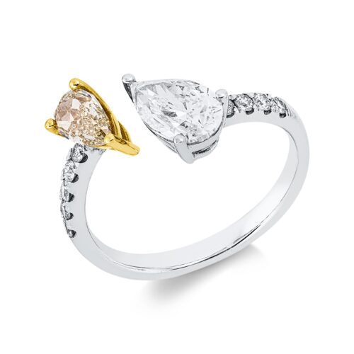 Ring Farbiger Diamant