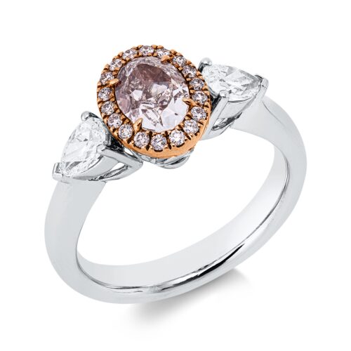 Ring Farbiger Diamant