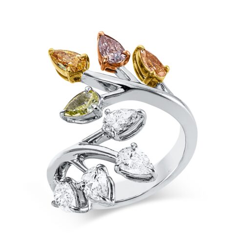 Ring Farbiger Diamant