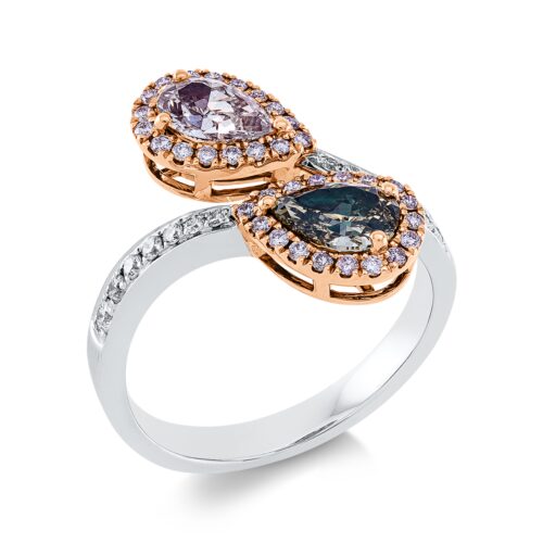 Ring Farbiger Diamant
